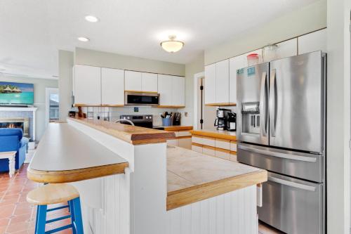 3043 Sandy Shores — 4-Star Luxury Hotel in Southern Shores, United States