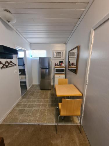 Sundowner Motel — Cache Creek — photo 4