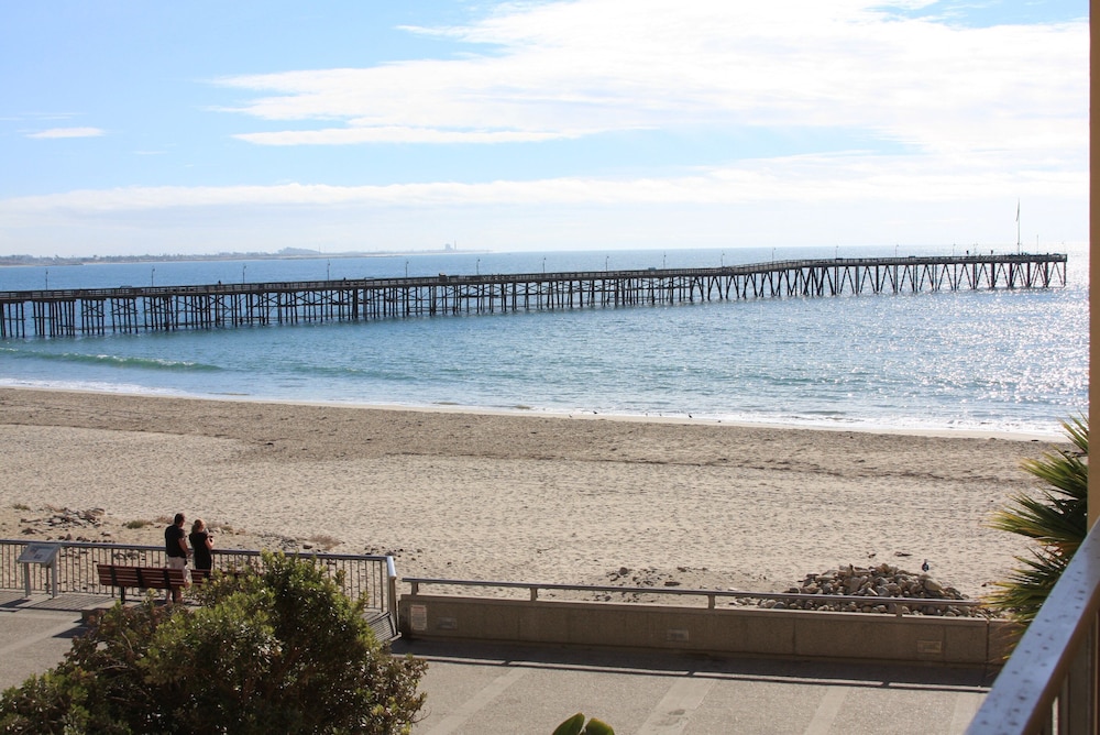 Crowne Plaza Ventura Beach by IHG - photo 15