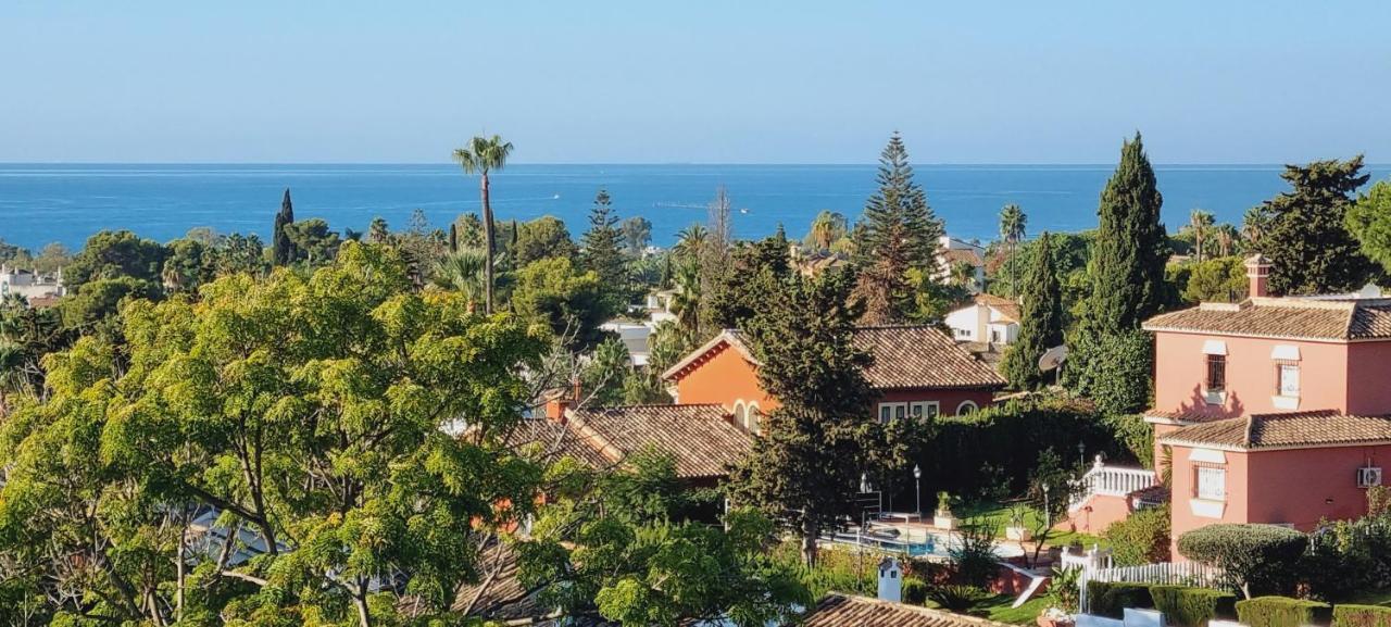Duplex Nueva Andalucia Con Maravillosas Vistas Al Mar — Marbella