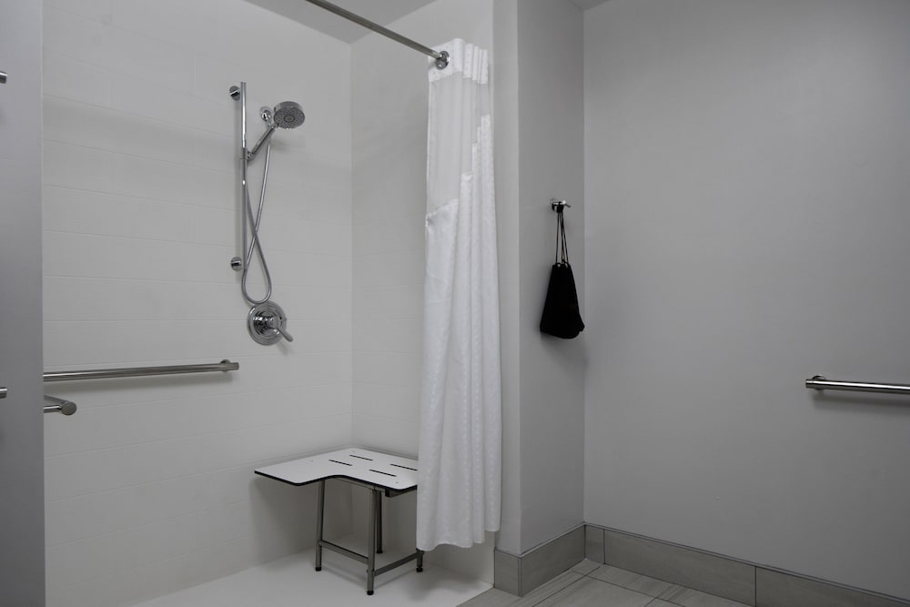 Holiday Inn Express & Suites Griffin - photo 16