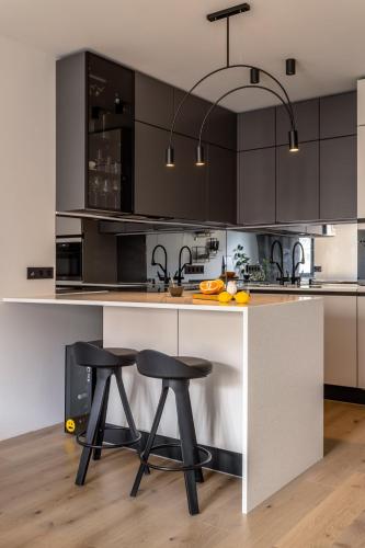 Comfortable 5 rooms apartment — 4-Star Luxury Hotel in Kutaisi, Georgia