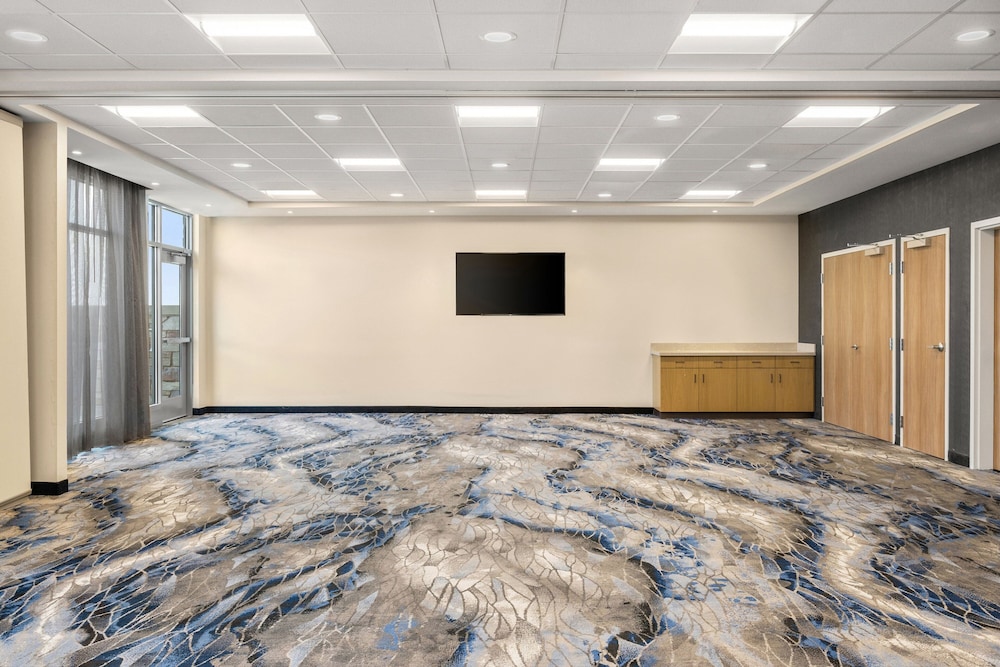 Fairfield by Marriott Inn & Suites Baraboo - photo 28