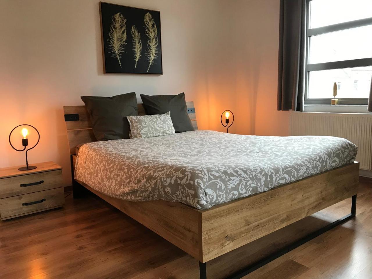 The Green Escape - carbon neutral hotel in Philippeville