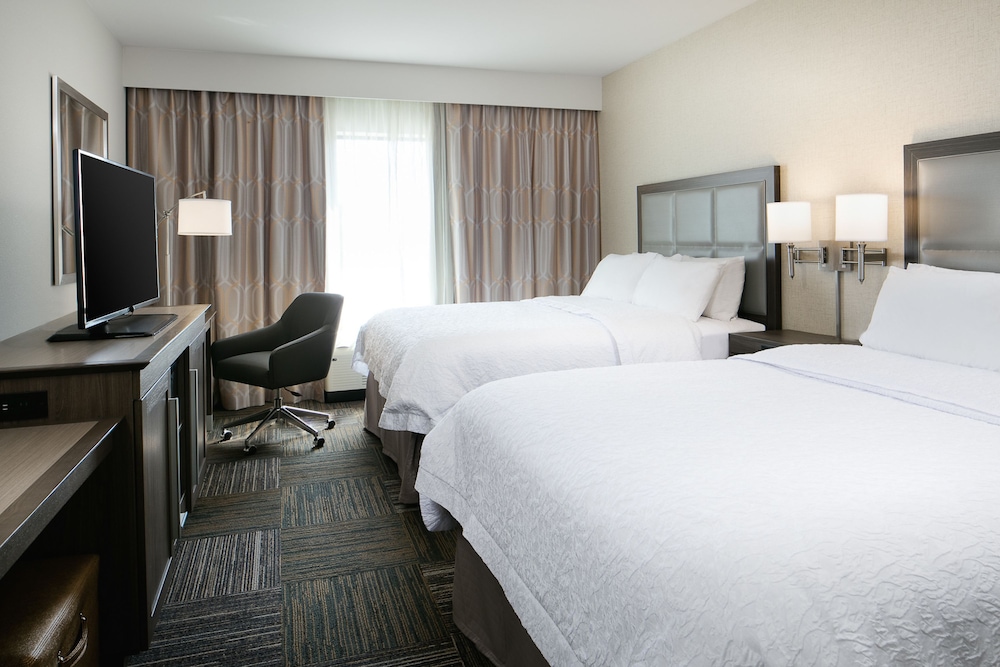 Hampton Inn & Suites Mason City - photo 5