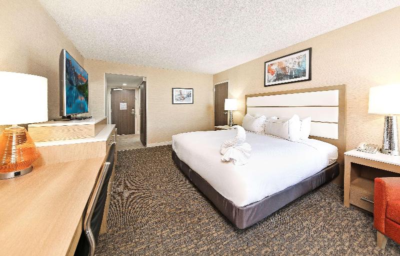 DoubleTree by Hilton Virginia Beach - photo 76