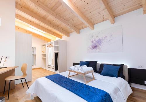 Dimora Elysium Vicino F1 Ospedale San Gerardo — 4-Star Luxury Hotel in Lissone, Italy
