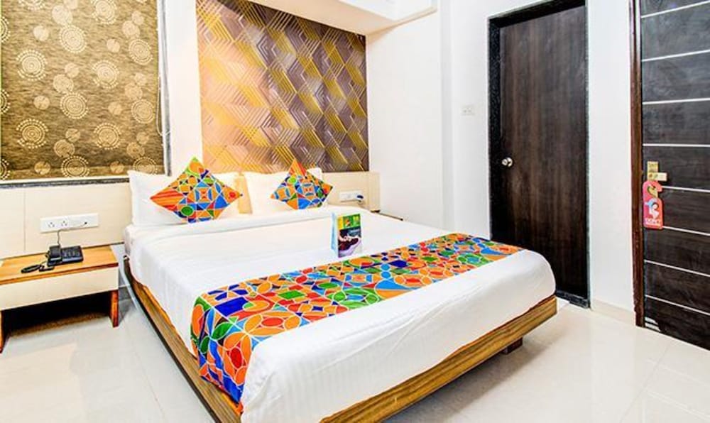 Fabexpress A1 Dalcha - carbon neutral hotel in Pune