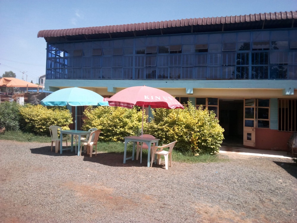Eden Garden Hotel — hotel in Wote