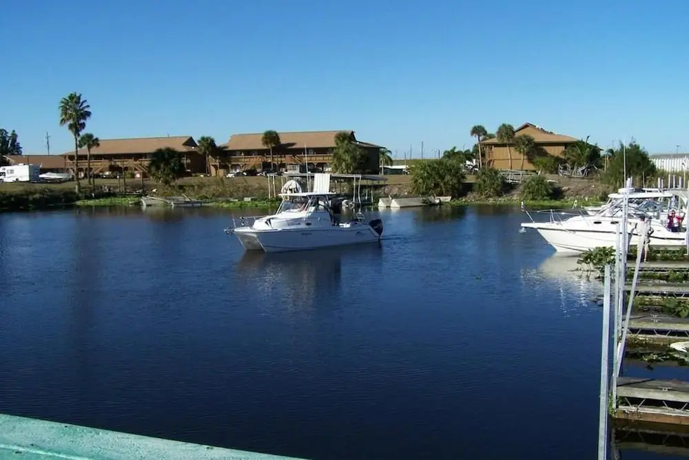 Roland and Mary Ann Martin Resort - photo 19