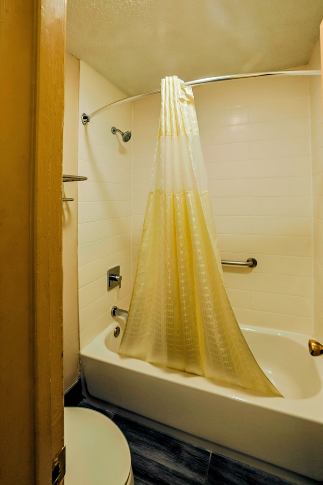 Motel 6 Nacogdoches TX - photo 18