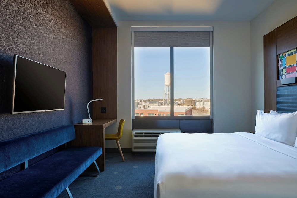 Aloft Durham Downtown - photo 18