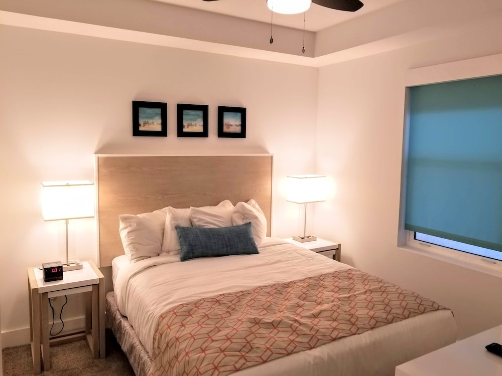 Provident Oceana Beachfront Suites - photo 7