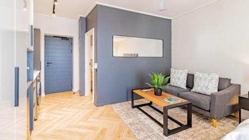 Luxury One Bed & Bath On Park