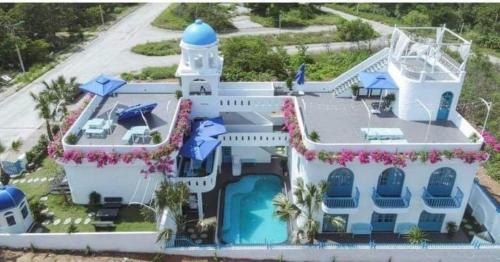 Santorini Hạ Long Villa Venue Travel — 4-Star Luxury Hotel in Ha Long, Vietnam