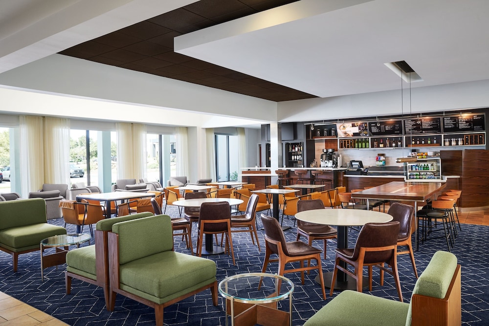 Courtyard by Marriott Kansas City Overland Park Metcalf - photo 25