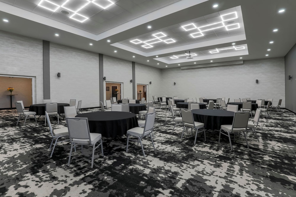 Four Points by Sheraton Amarillo Central - photo 23