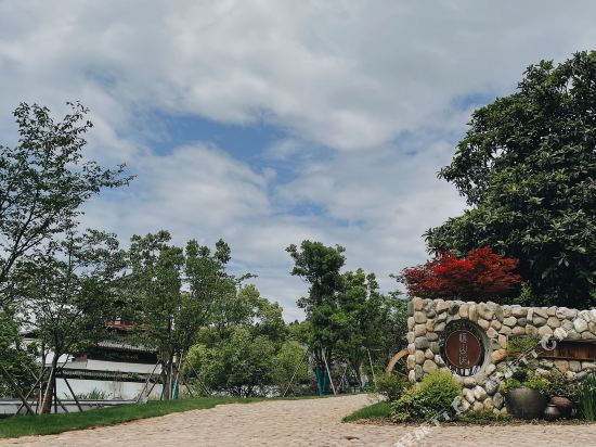 Dwelling in Mountains in Guixi, People's Republic of China