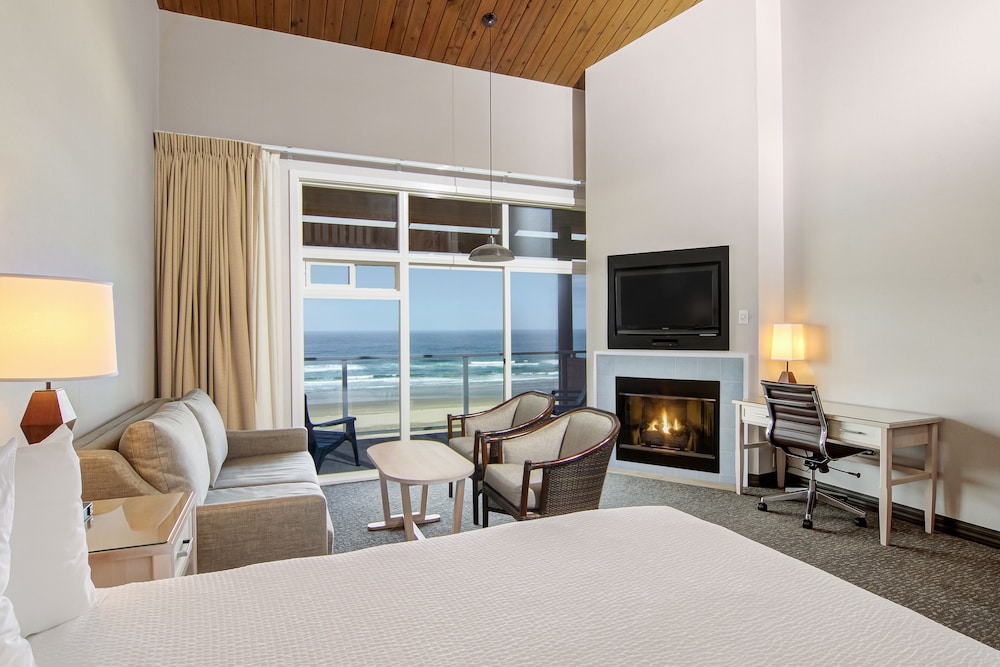 Hallmark Resort Newport - photo 23
