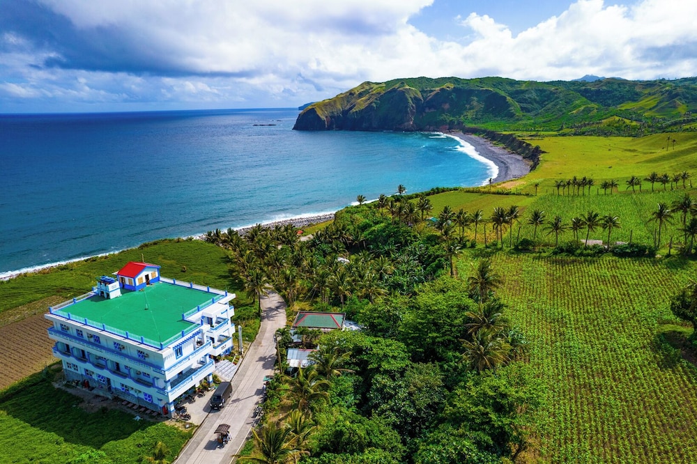 Boulder Bay Residences — Basco