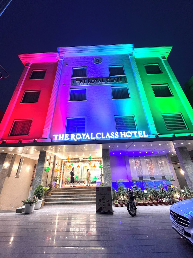 The Royal Class Hotel — Gwalior — photo 2