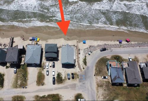 Surfside Beachfront Dream — Surfside Beach — photo 5