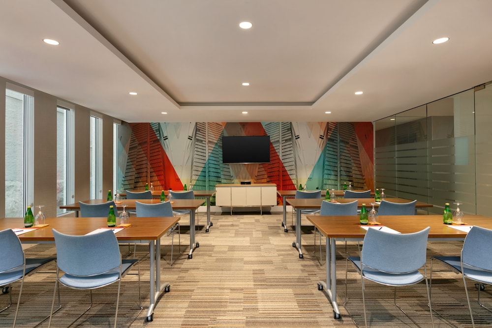 Hotel Indigo Atlanta Downtown by IHG - photo 44