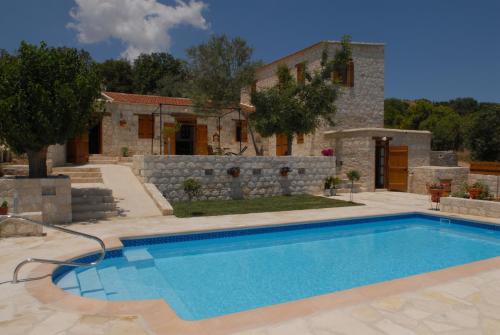 Agrotiko Traditional Houses — Kissonerga