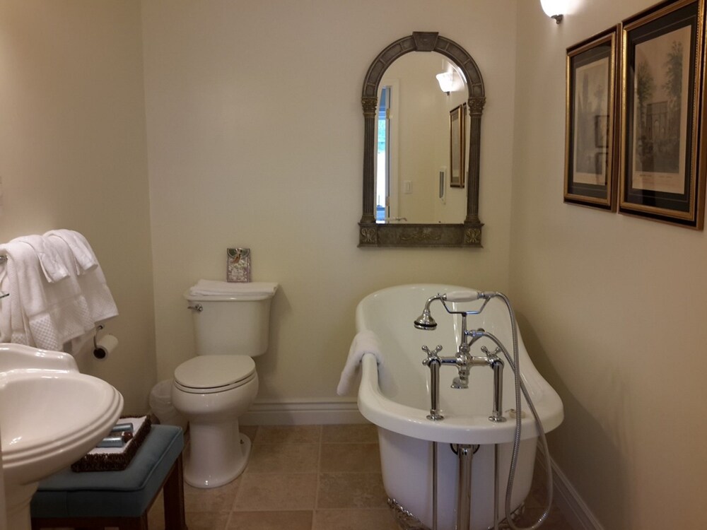 The 1788 Inn - photo 12