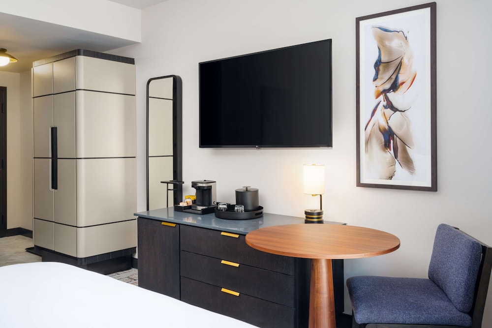 The Hoffmann Hotel Basalt Aspen Tapestry Collection by Hilton - photo 15