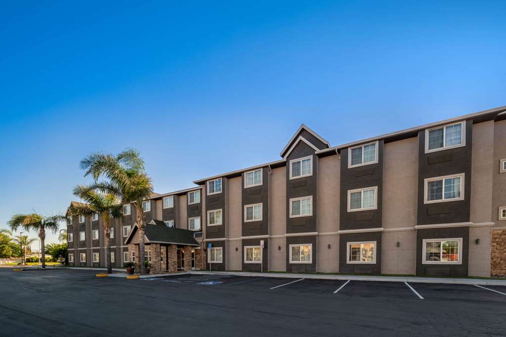 Microtel Inn & Suites by Wyndham Tracy - photo 4