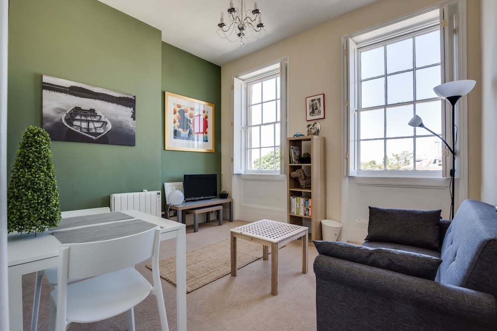 22 Lansdown Place in Cheltenham, United Kingdom