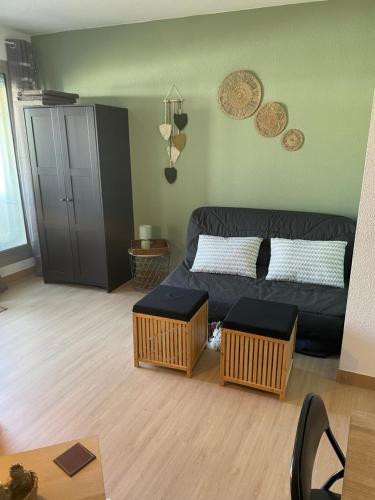 Studio Cabine Moderne Parking & Terrasse - last minute hotel in Unknown City