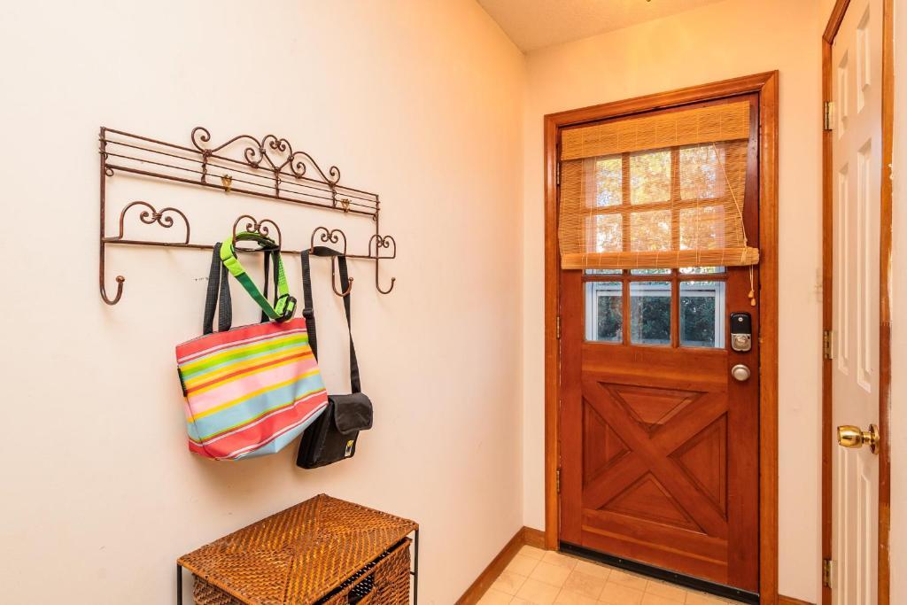 The Rectory by Oak Island Accommodations - photo 21