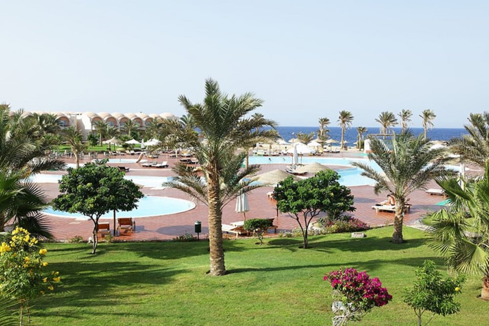 The Three Corners Sea Beach Resort — 4-Star Luxury Hotel in Marsa Alam, Egypt
