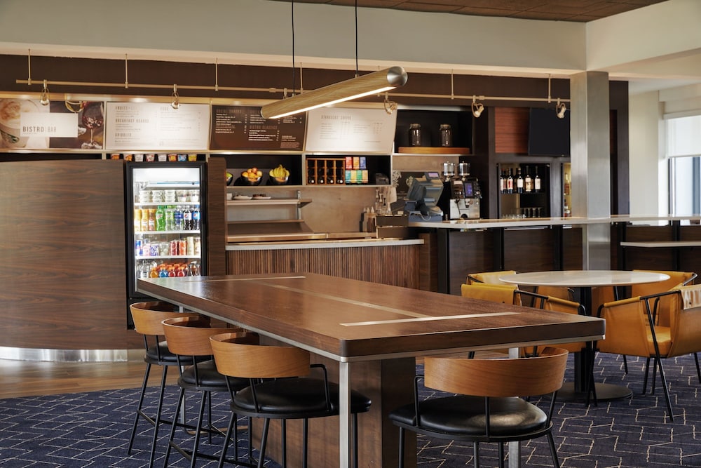 Courtyard by Marriott St. Louis Downtown West - photo 28