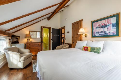 The Barnstead Inn - photo 21