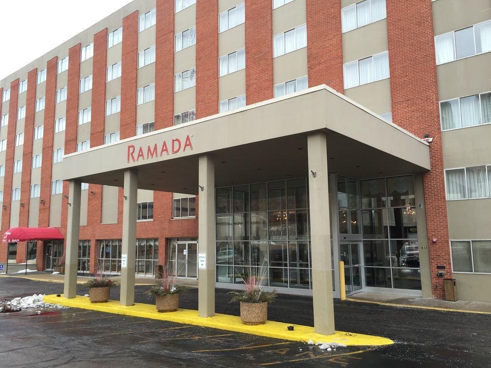 Ramada Milwaukee Downtown