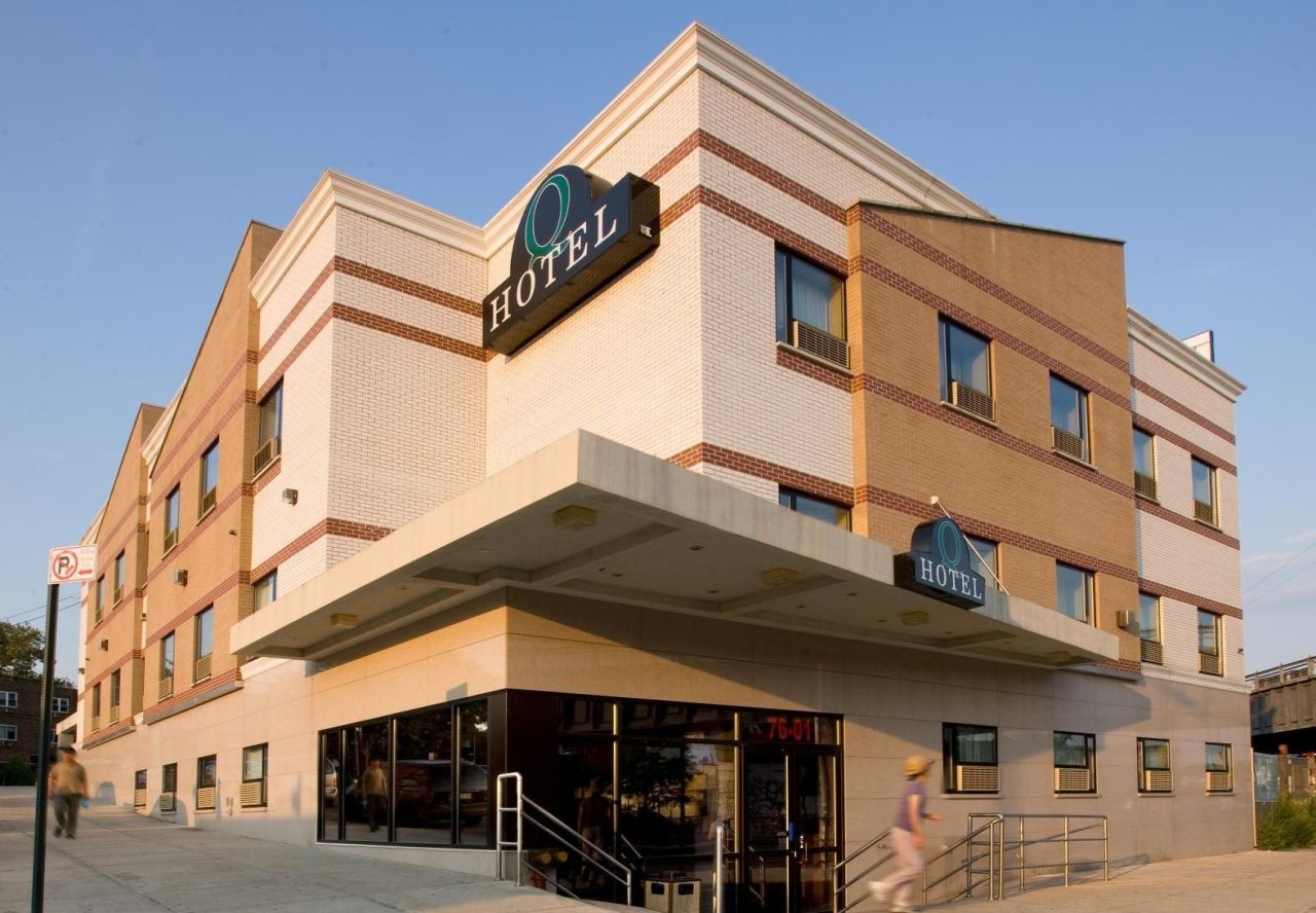 Hotel Q New York — hotel in Elmhurst