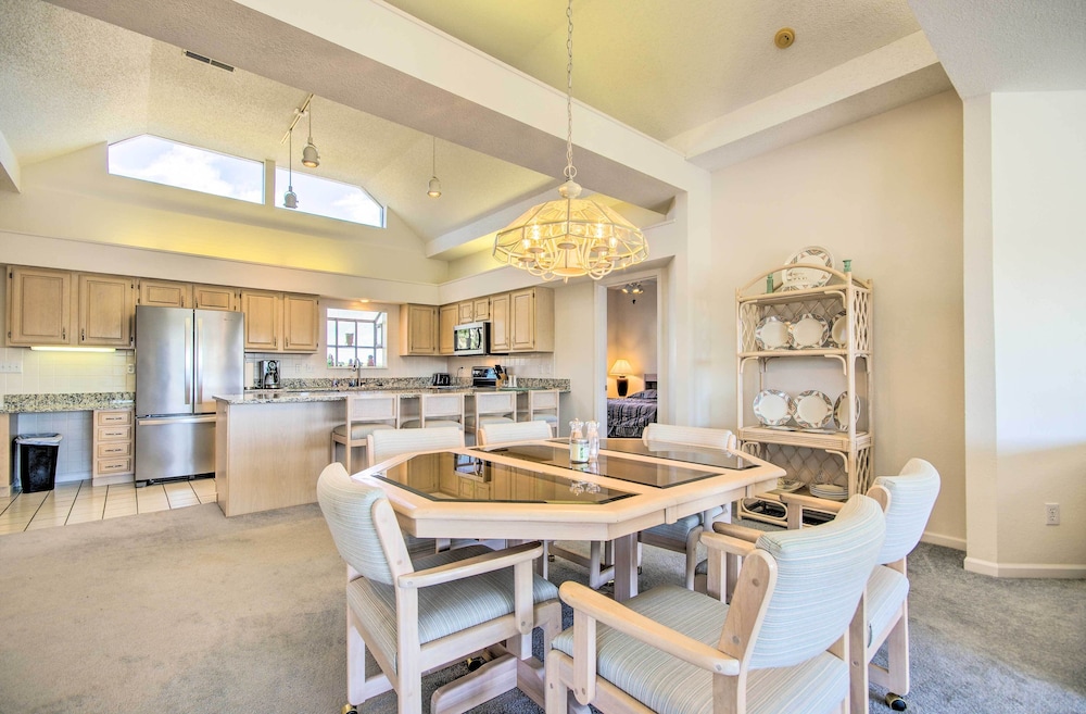 Waterfront Condo with Resort Perks in Lake Ozark - featured photo