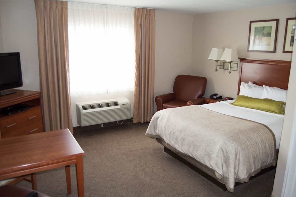 Candlewood Suites Victoria An Ihg Hotel - photo 4