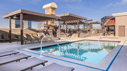 Marriott's Grand Chateau 1BR Apartment with Resort Access