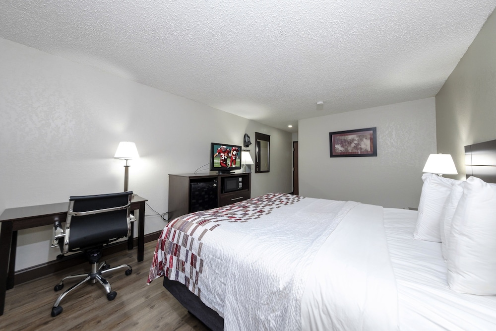 Red Roof Inn Culpeper - photo 15