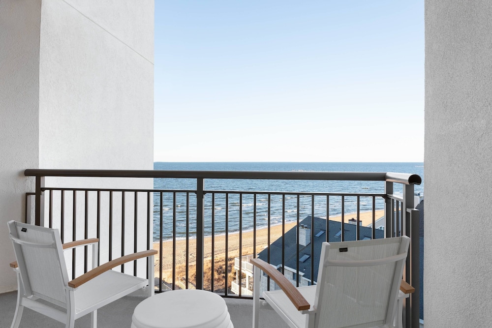 Delta Hotels by Marriott Virginia Beach Waterfront Suites - photo 17