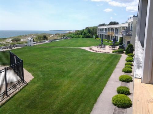 Surf & Sand Beach Motel - photo 7