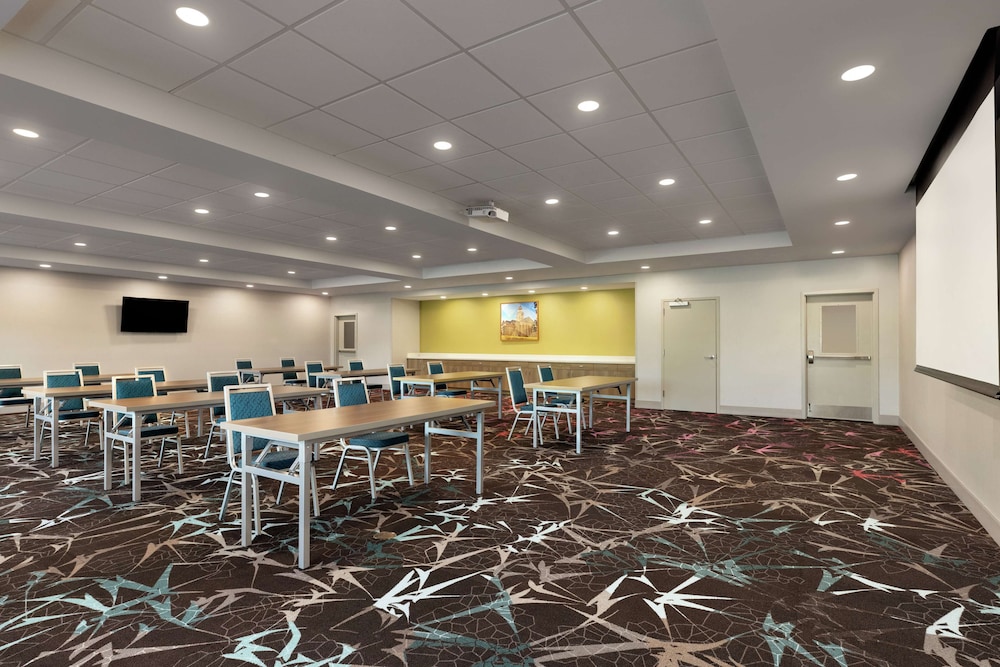 Home2 Suites by Hilton Vicksburg MS - photo 31