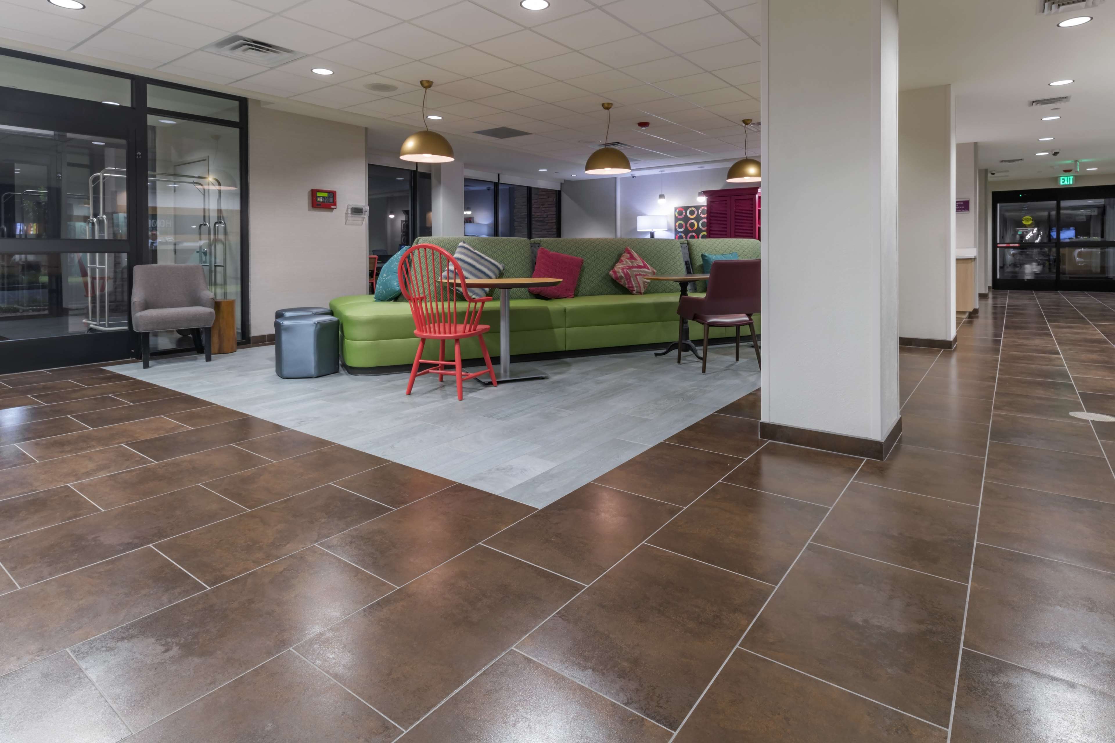 Home2 Suites by Hilton Kingman - photo 10