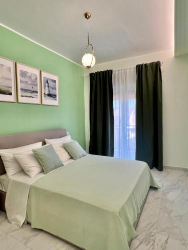 Milazzo BLU Fronte Spiaggia Vista Eolie Verde — 4-Star Luxury Hotel in Milazzo, Italy
