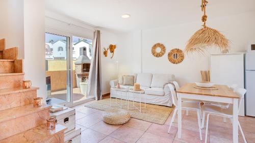 Palm Beach House — 4-Star Luxury Hotel in Corralejo, Spain