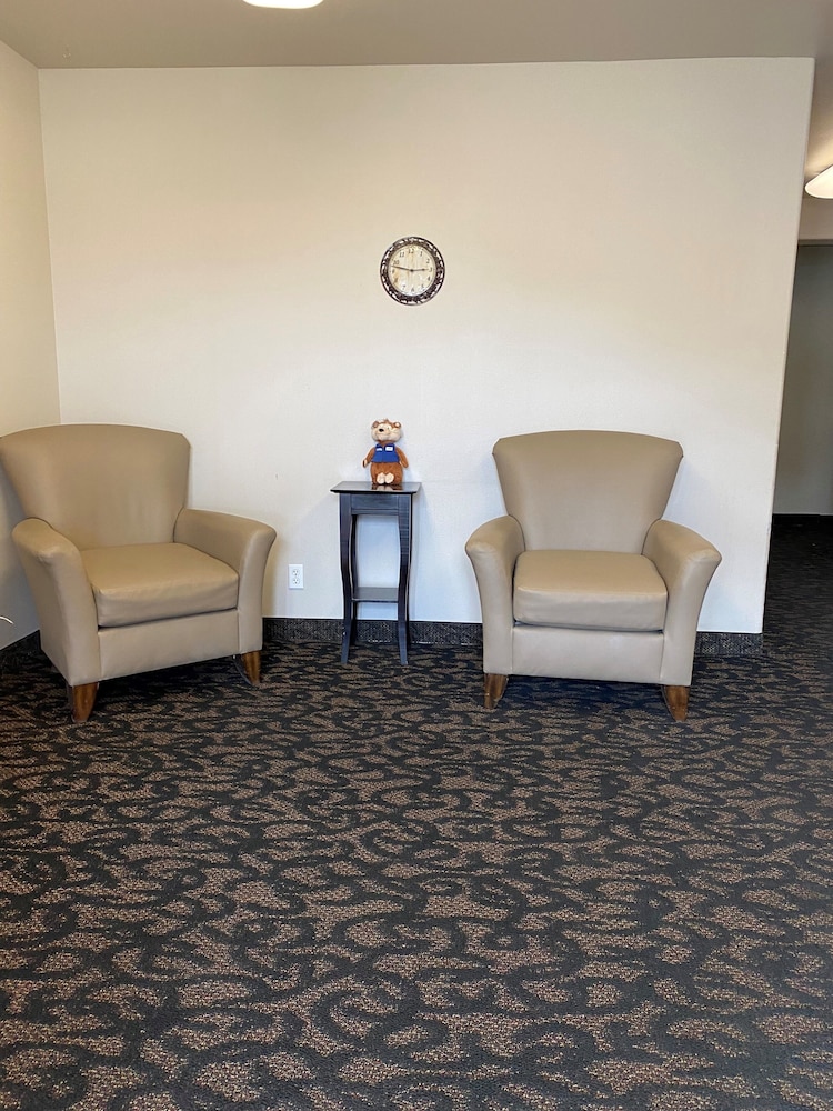 Travelodge by Wyndham Yermo - photo 2